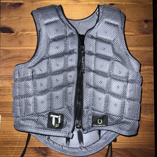 Champion ti22 body protector - champion,