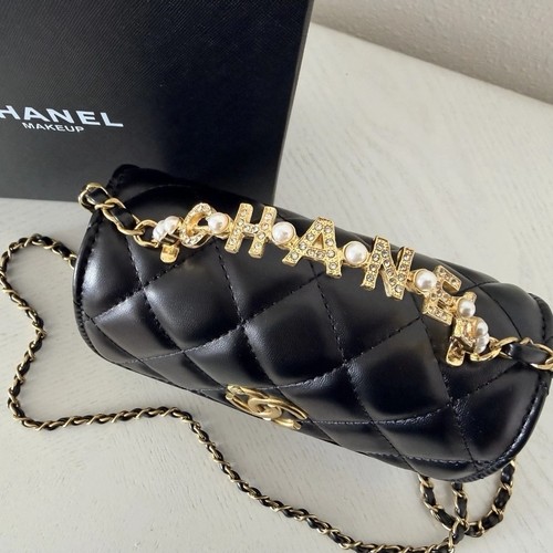 Chanel gwp quilted mini - chanel,
