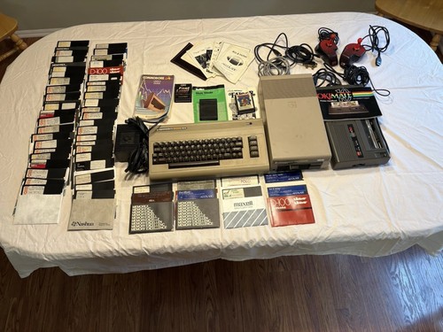 Classic commodore full - 64-,