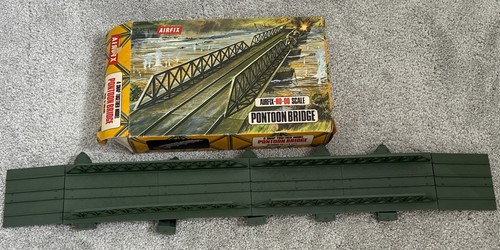 Airfix pontoon bridge - airfix,
