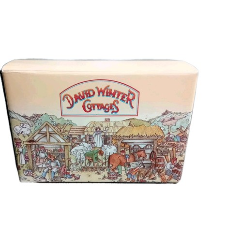 Vintage 1985 david winter - vintage,