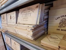 ONE SQUARE METRE OF FRENCH WINE WOODEN BOX END PANELS WALL PLAQUE HOME BAR PUB--