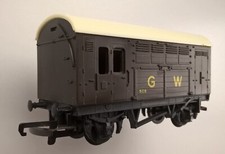 Tri-ang R.123A G W Horsebox