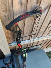 Archery  set , compound bow,  Arrows, Quiver, Bag And Extras.