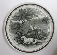 A FURSTENBERG PORCELAIN WALL PLATE IN MONOCHROME TRANSFER STYLE HUNTING SCENE.