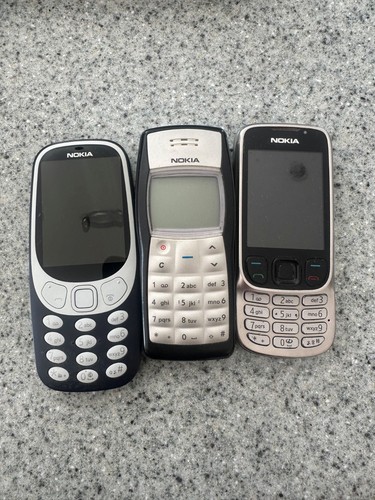 Old nokia phones - old,