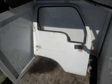 front door rh for NISSAN