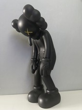 Kaws Medicom Art Vinyl Figure Small Lie - Black MoMA Limited Edition