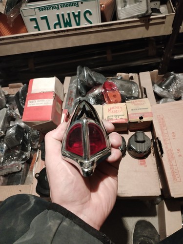 Vespa low headlight - v1, roman