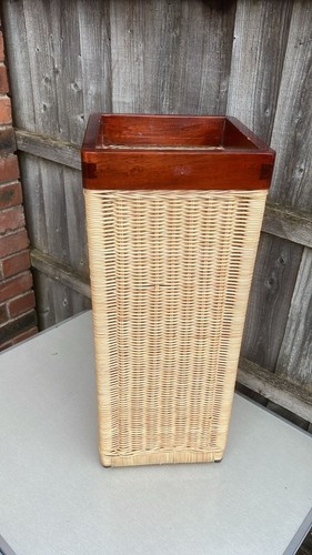Lloyd loom style vintage - loom,