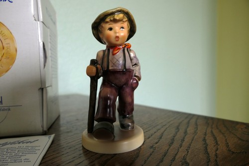 Hummel figurine - m.i.,