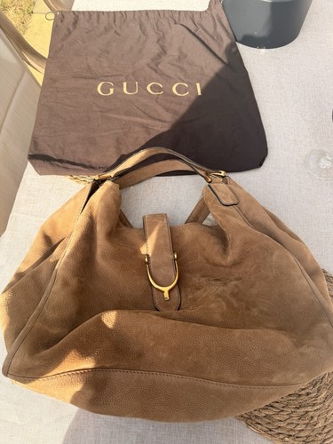 Authentic gucci large horsebit - authentic,