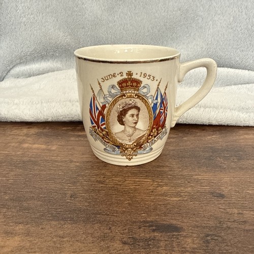 Vintage queen elizabeth - vintage,