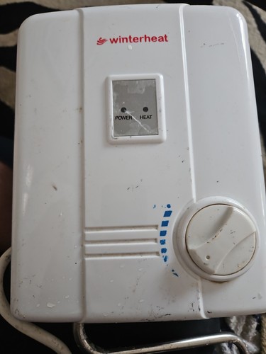 Instant hot water heater - hot,