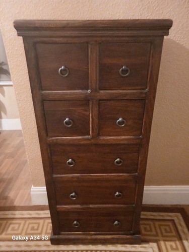 Solid mahogany chest - mahogany, of