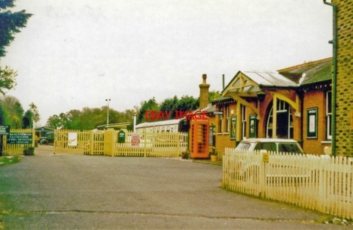 Photo isfield railway - railway, station
