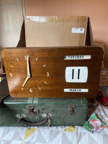 Wooden perpetual calendar - perpetual,