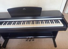 Yamaha Arius YDP-141 digital