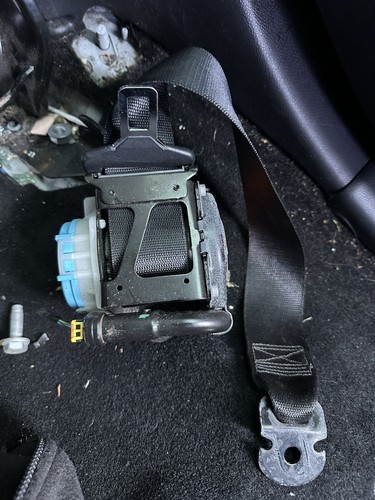 Mercedes class rear seat - a,