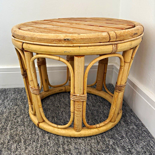 Round rattan side table - round,