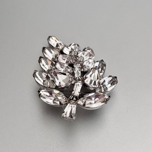 Vintage leaf brooch with - leaf, clear