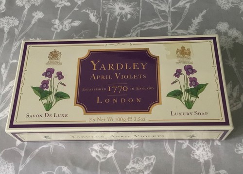 Yardley april violets bath - yardley,