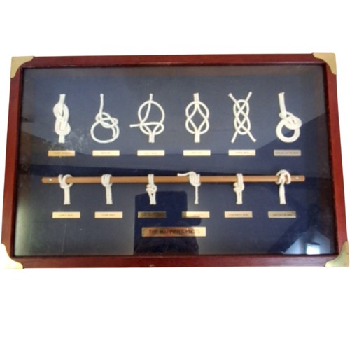 Mariner knot display with - knot,