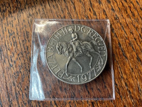 1977 queen elizabeth silver - 1977,
