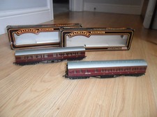 Mainline 37-109 & 37-110 LMS Crimson Coaches for Hornby OO Gauge Sets