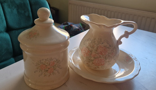 Hadida vintage jug - , plate