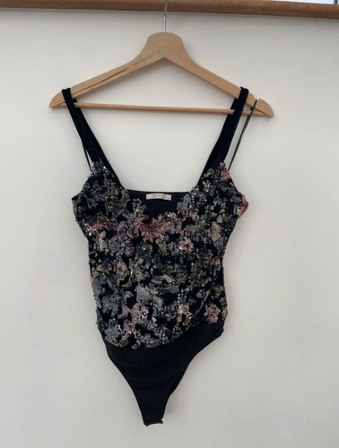 Zara sequin embroidered flower - sequin,
