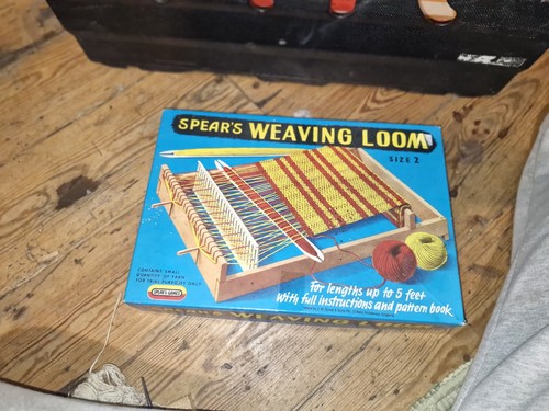 Spear weaving loom size 2 - size,