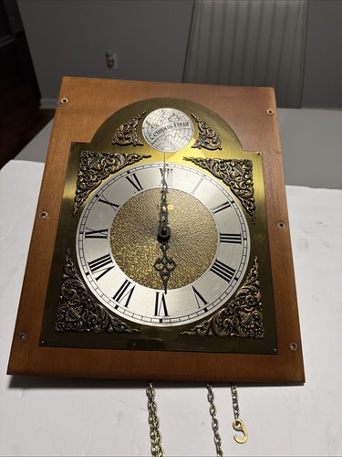 Hamilton tempus fugit - tempus,