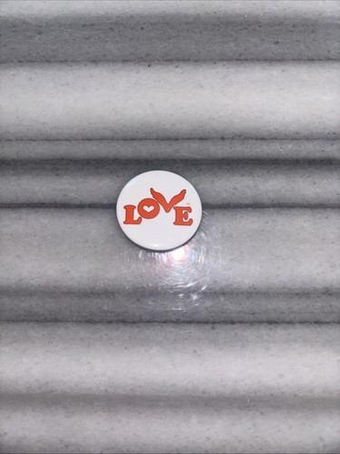 Coldplay love red pin - love,