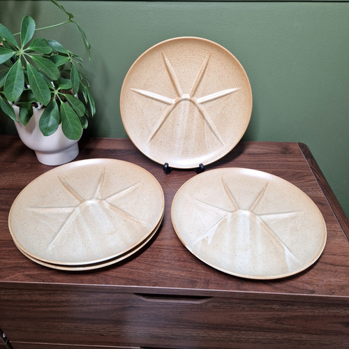 Vtg plates mcm french divided - french,