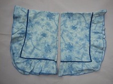 VINTAGE SET OF TWO BLUE FRILLY PILLOWCASES