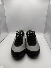 Nike Air Max Invigor Trainers