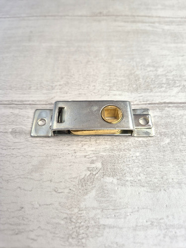 Latch for jcb - for,