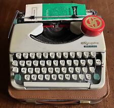 Olympia Splendid 66 portable typewriter with case