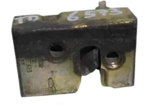 Rear lock lower - lock,