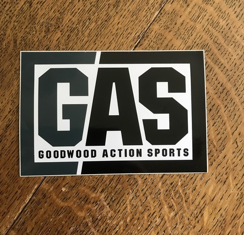 Genuine goodwood action - goodwood,
