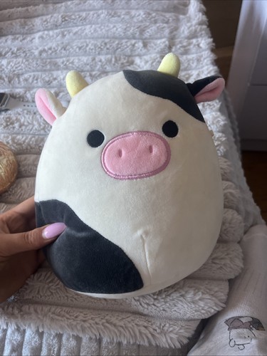 Squishmallow connor the cow - squishmallow,