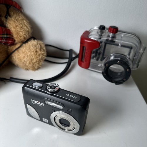Intova digital camera 600 - digital, ic-600
