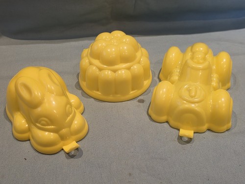 Vintage set large plastic - 3,