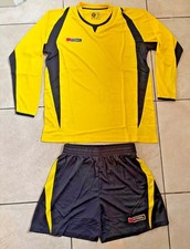 12 Kids Football Kits Shirt