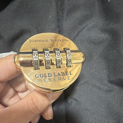 Johnnie walker gold - walker, label