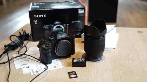 Sony 70mm full lens - full,