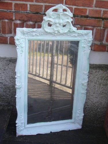 Mirror wall mirror stucco