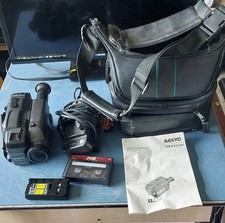 SANYO 8mm Camcorder (VM-EX220P) Read Description