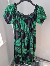 Black/green Leaf Print Off The